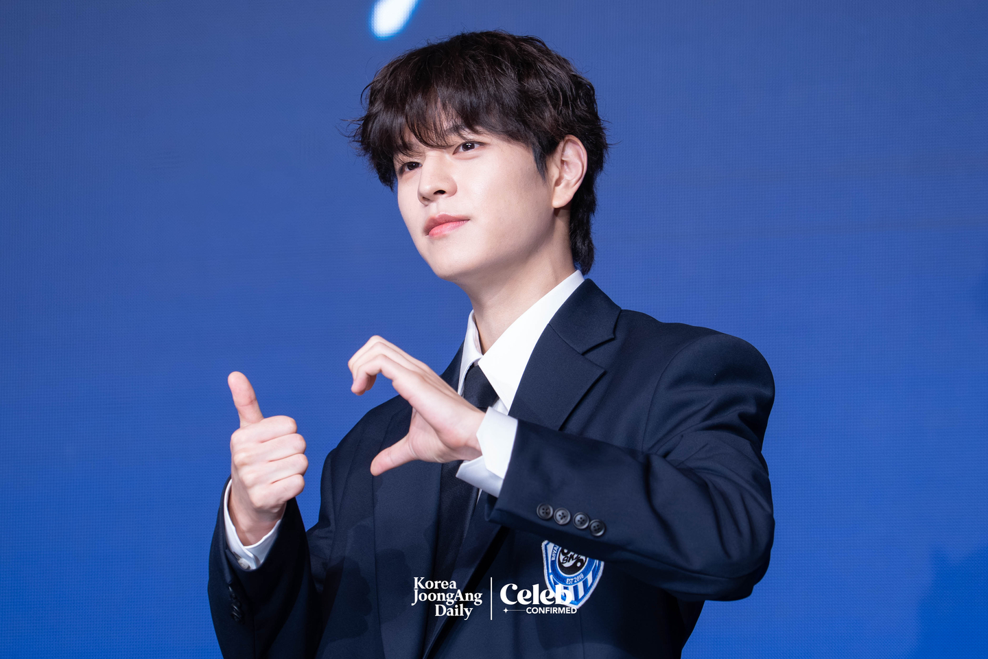 Stray Kids’ Seungmin poses for photos during a press conference for the release of the band’s fourth full-length album “Karma” at Conrad Seoul in western Seoul on Aug. 22. [DANIELA GONZALEZ PEREZ]