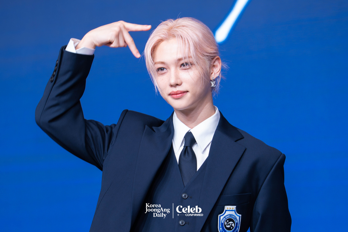 Stray Kids’ Felix poses for photos during a press conference for the release of the band’s fourth full-length album “Karma” at Conrad Seoul in western Seoul on Aug. 22. [DANIELA GONZALEZ PEREZ]