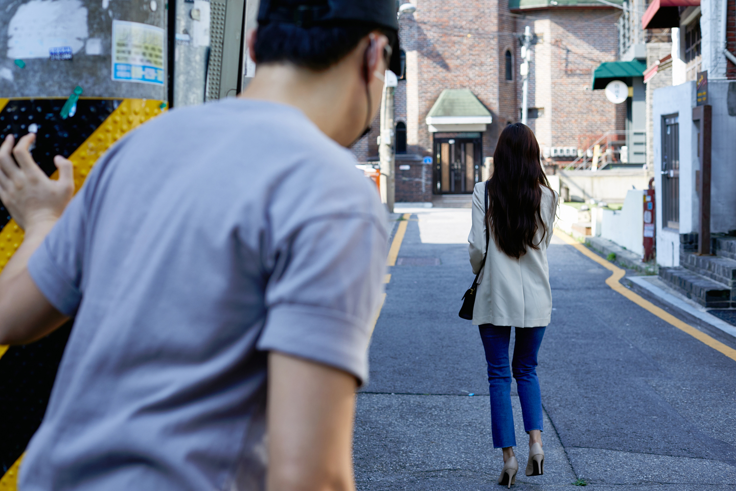 A depiction of stalking. This image is unrelated to the story. [GETTY IMAGES BANK]