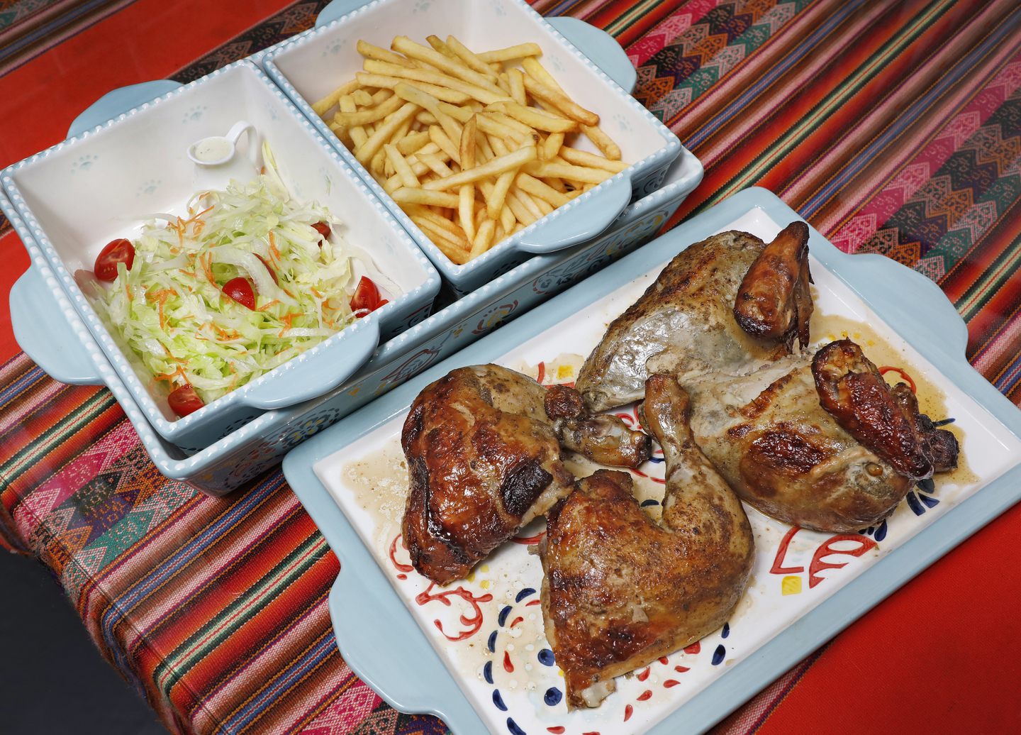 Pollo a la brasa served at the Peruvian restaurant Ceviche 210 [PARK SANG-MOON]
