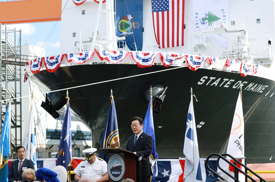President Lee Jae Myung speaks during a christening ceremony for the State of Maine training vessel at Hanwha Philly Shipyard in Philadelphia, Pennsylvania, on Aug. 26. [JOINT PRESS CORPS]