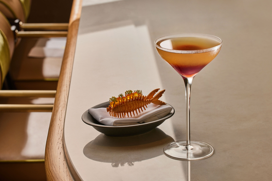 Dual Daiquiri and a finger food [FOUR SEASONS HOTEL SEOUL]