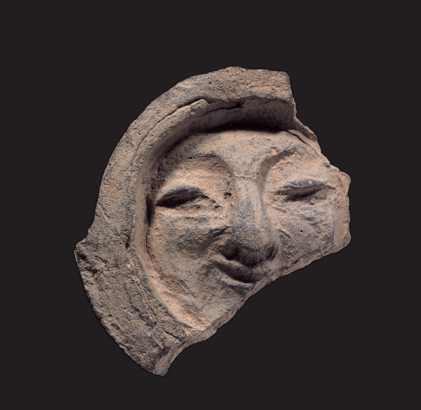 Roof-end Tile with Human Face [GYEONGJU NATIONAL MUSEUM]