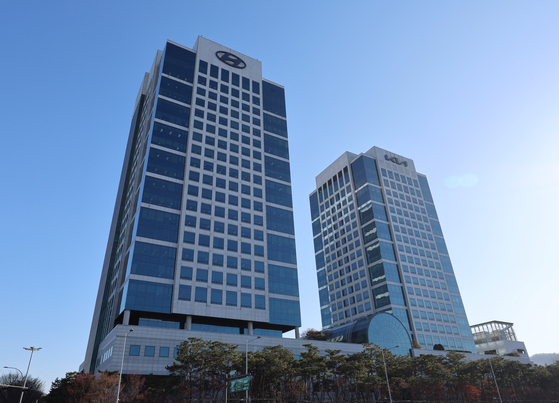Kia and Hyundai Motor's headquarters in Seocho District, southern Seoul, are pictured on Jan. 25, 2024. [YONHAP] 