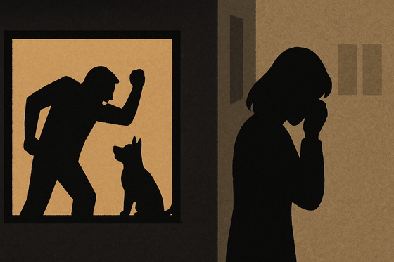 An image shows a victim of a relationship crime considering whether to enter a temporary shelter while leaving a dog behind. [JOONGANG ILBO] 