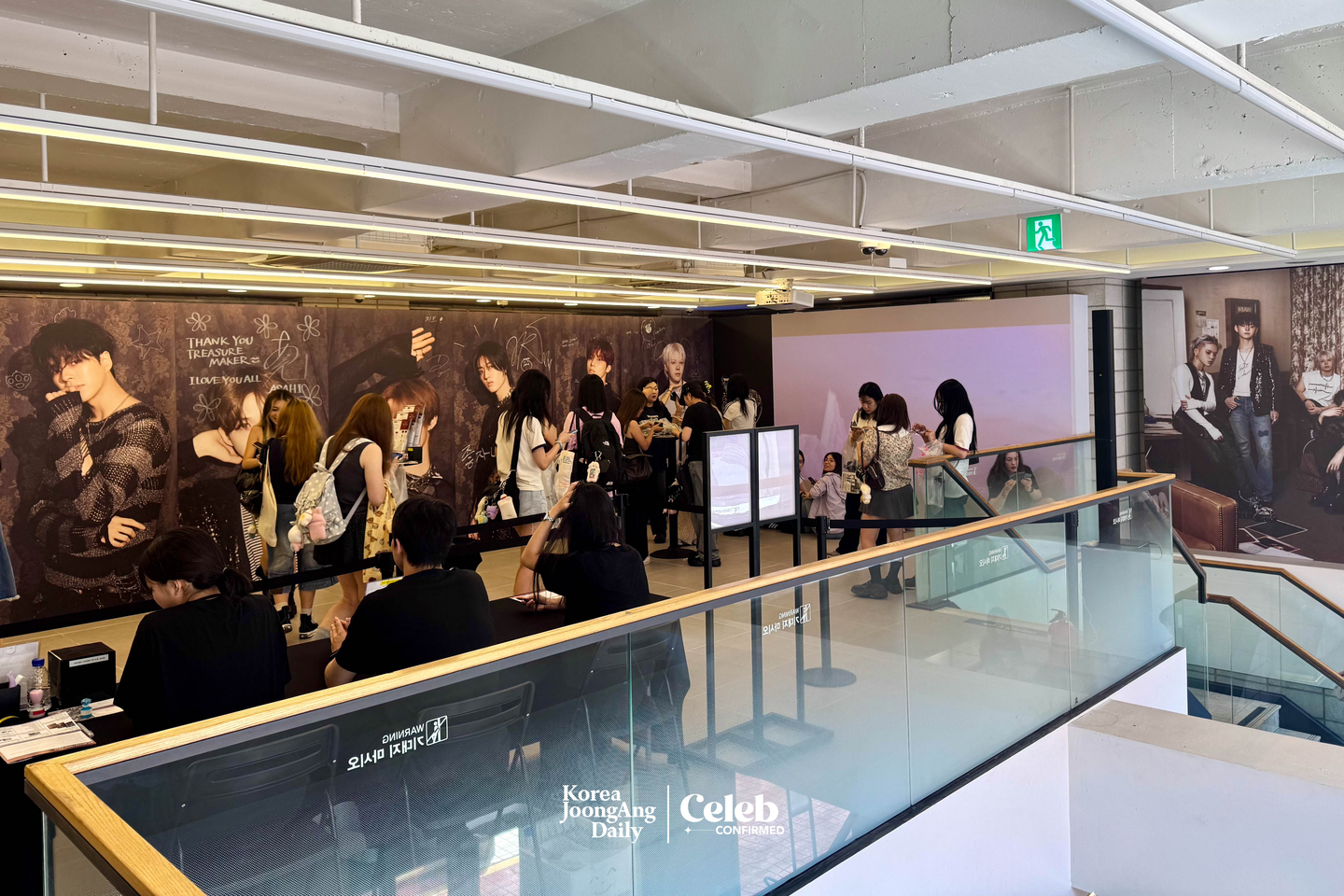 Treasure’s pop-up store for its new album “Love Pulse” at Star Square in western Seoul. [DANIELA GONZALEZ PEREZ]