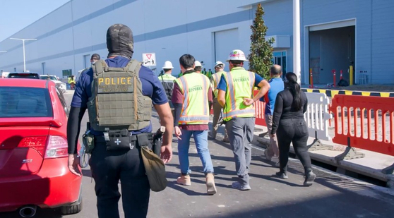 U.S. immigration authorities detained hundreds of Korean nationals during a crackdown at the Korean construction site for the joint venture between Hyundai Motor Group and LG Energy Solution on Sept. 4. The picture has been taken from the U.S. Immigration and Customs Enforcement's website. [SCREEN CAPTURE]