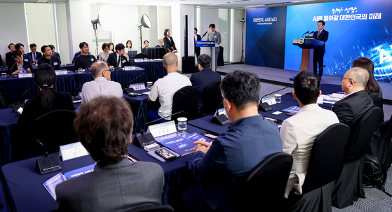 President Lee Jae Myung speaks during a ceremony launching the National AI Strategy Committee central Seoul on Sept. 8. [JOINT PRESS CORPS]