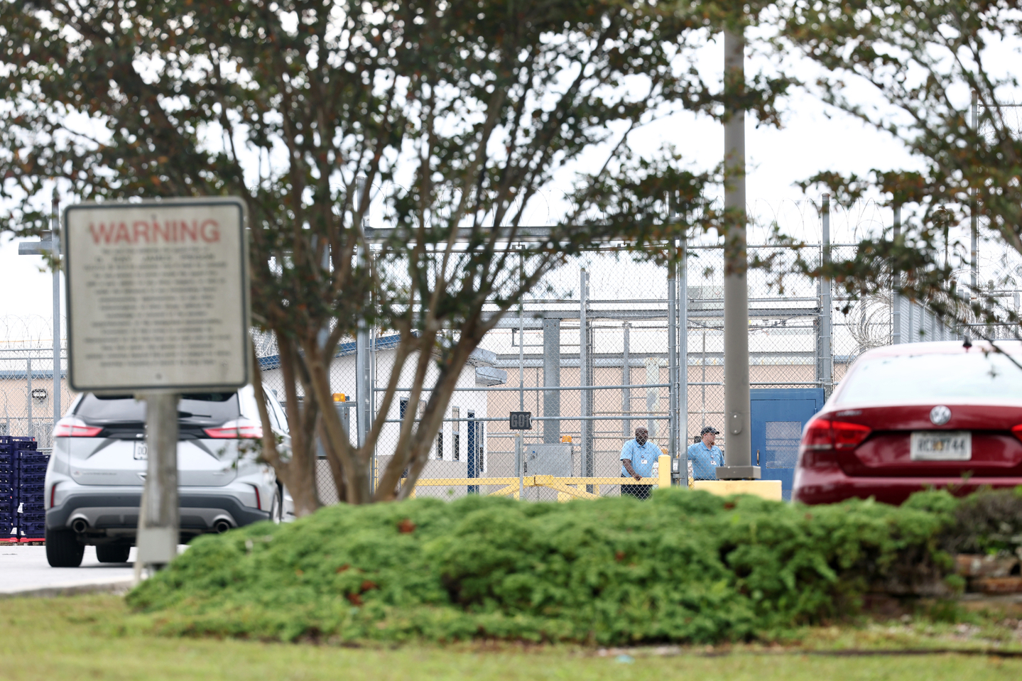Detainees held at a United States Immigration and Customs Enforcement (ICE) facility in Folkston, Georgia, are seen on Sept. 8. [YONHAP]