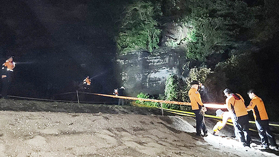 Firefighters takes safety measures in Seogwipo [JEJU FIRE SAFETY HEADQUARTERS] 