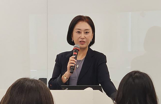 Hannah Shin, CEO of Amazon Global Selling Korea, speaks at the company’s headquarters in Gangnam District, southern Seoul, on Sept. 18. [YONHAP]