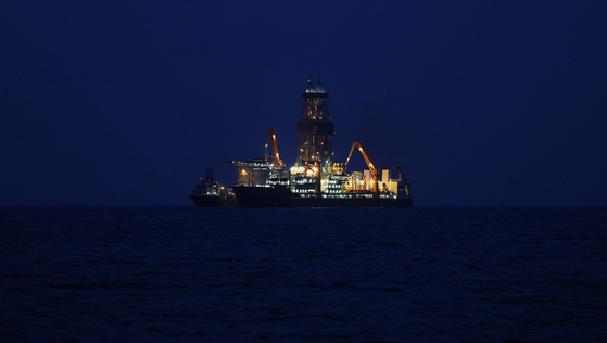 The West Capella drills at the Blue Whale prospect off the coast of Pohang, North Gyeongsang, on Dec. 30, 2024. [YONHAP]