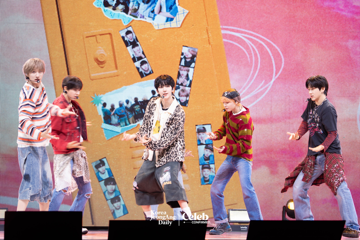 Boy band KickFlip performs lead track “My First Love Song” during a showcase for the release of its third EP, “My First Flip,” at Yes24 Live Hall in eastern Seoul on Sept. 22. [DANIELA GONZALEZ PEREZ]