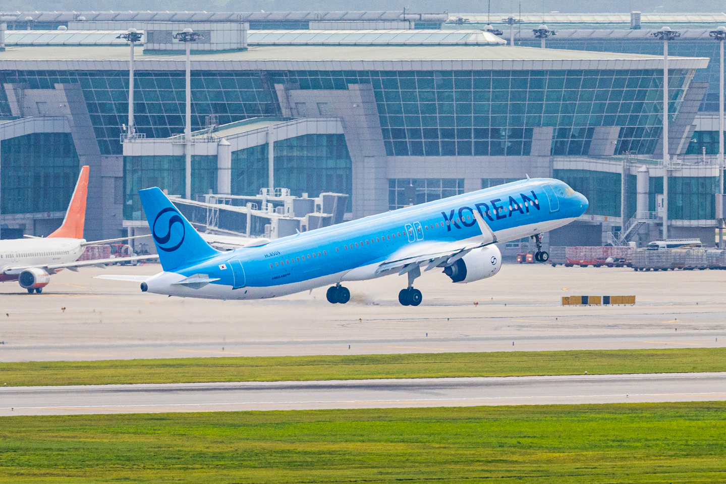 A Korean Air A321neo [KOREAN AIR]