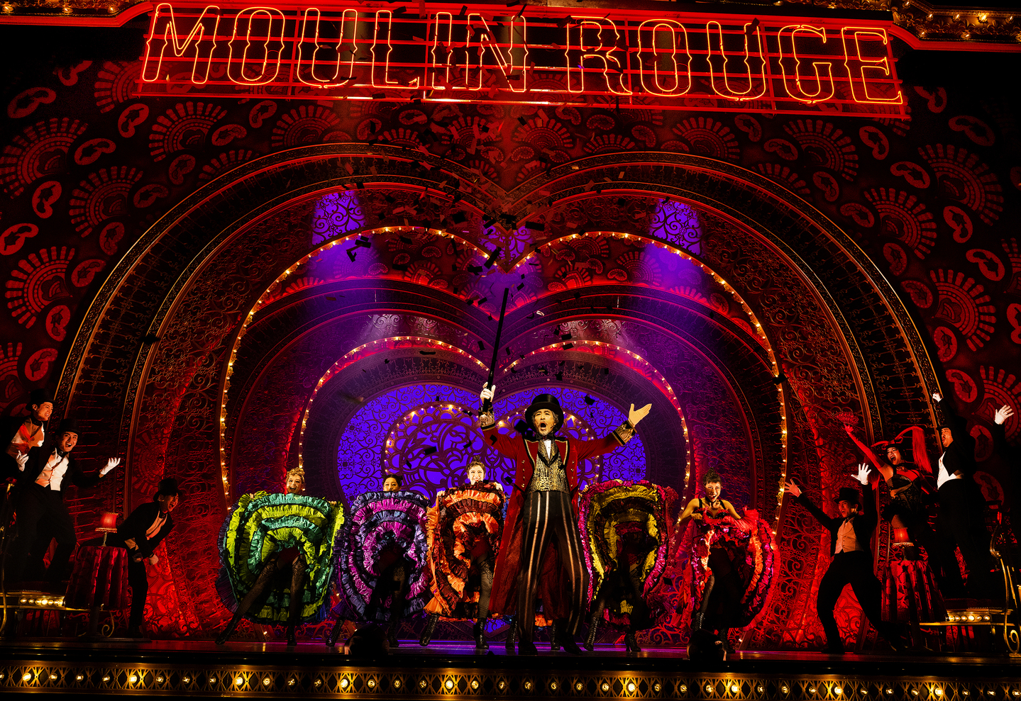 Ensemble cast members perform in Act 1, Scene 1, of ″Moulin Rouge! The Musical.″ [CJ ENM]