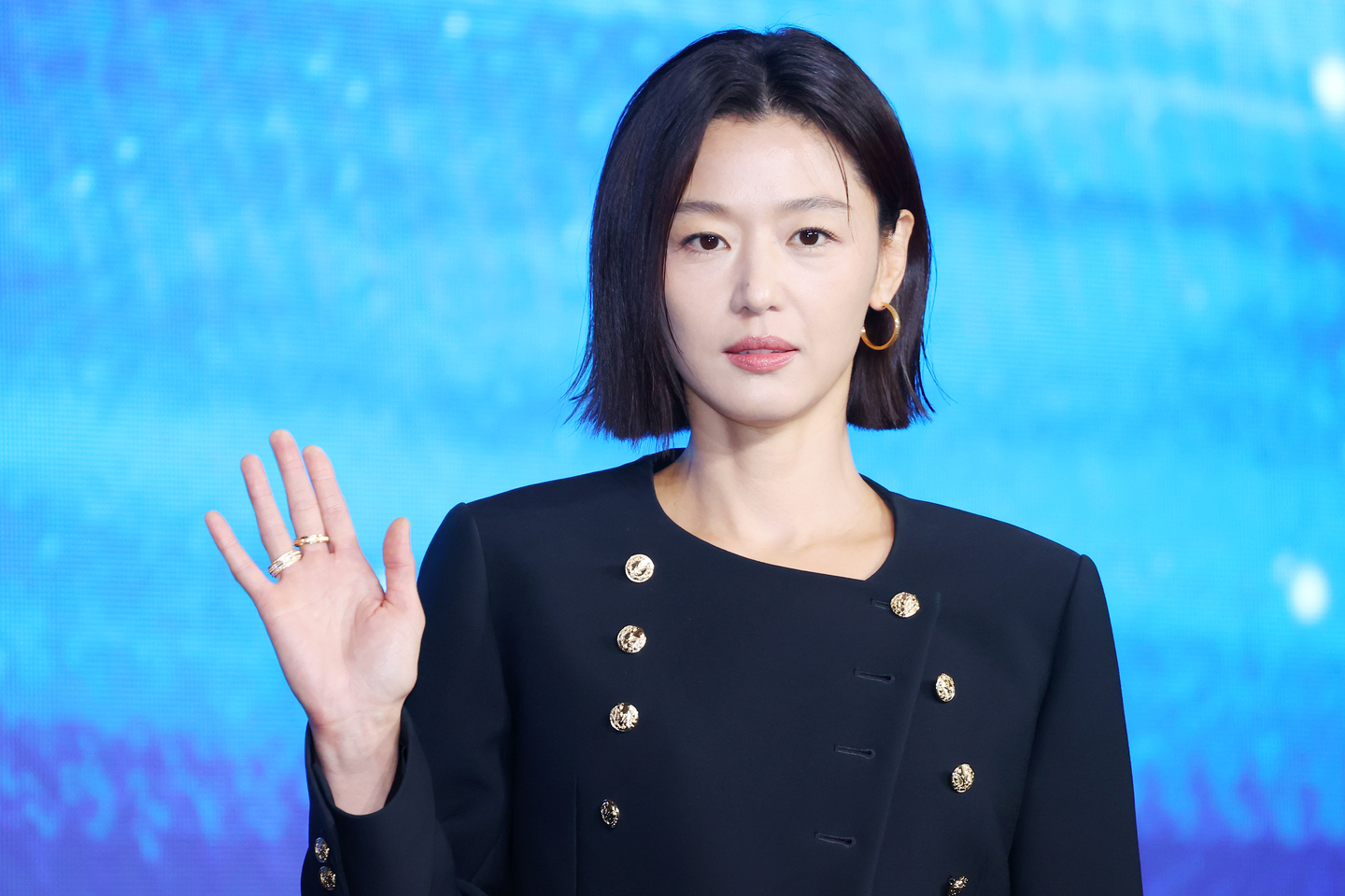 Actor Jun Ji-hyun poses during a press conference for the Disney+ original series ″Tempest″ at the Four Seasons Hotel in central Seoul on Sept. 2. [YONHAP]