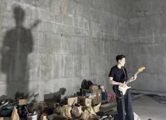 A photo of BTS singer Suga uploaded onto his Instagram account on Sept. 22 [SCREEN CAPTURE]