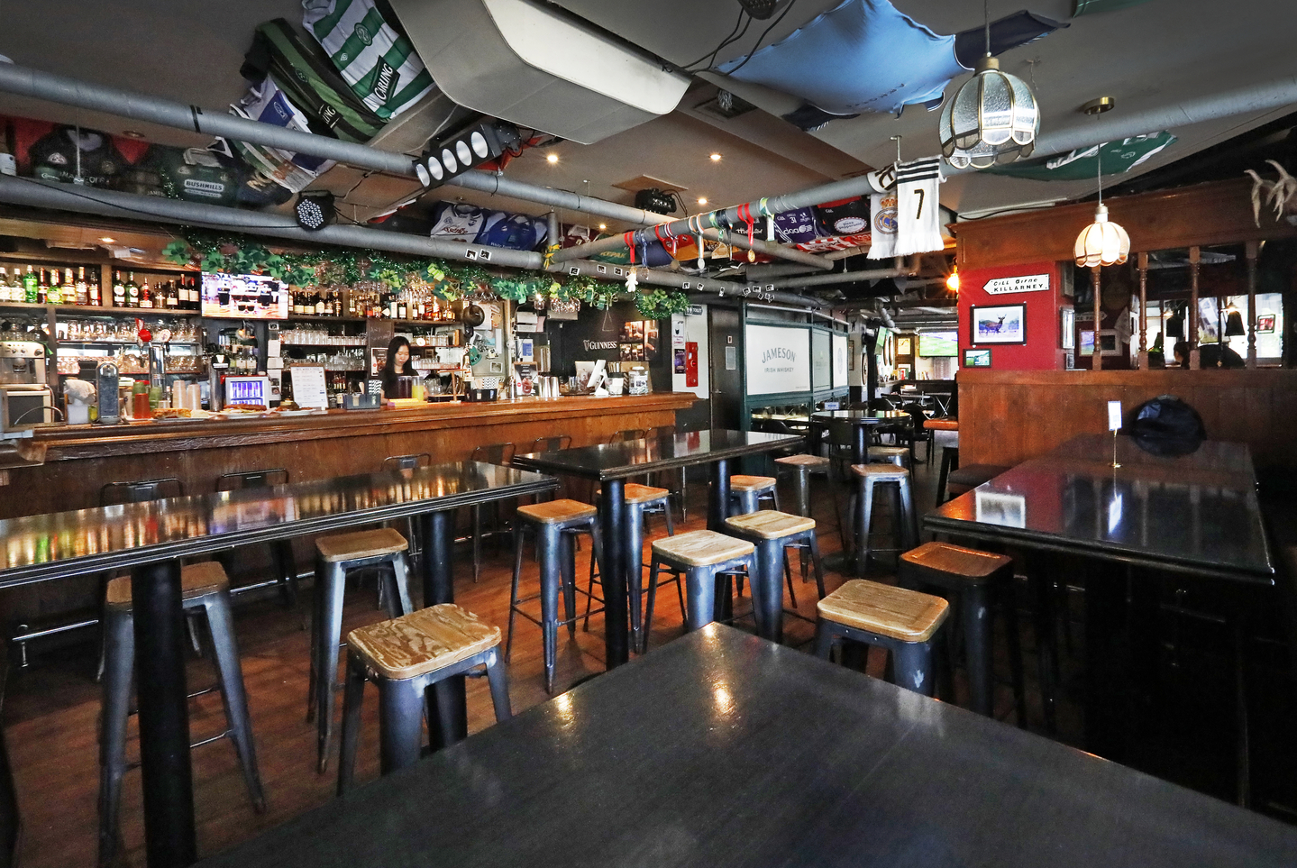 The Craic House, an Irish pub in Itaewon in central Seoul [PARK SANG-MOON]