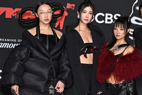 Audrey Nuna, from left, Ejae, and Rei Ami from ″KPop Demon Hunters″ appear at the MTV Video Music Awards in Elmont, N.Y., on Sept. 7. [AP/YONHAP]