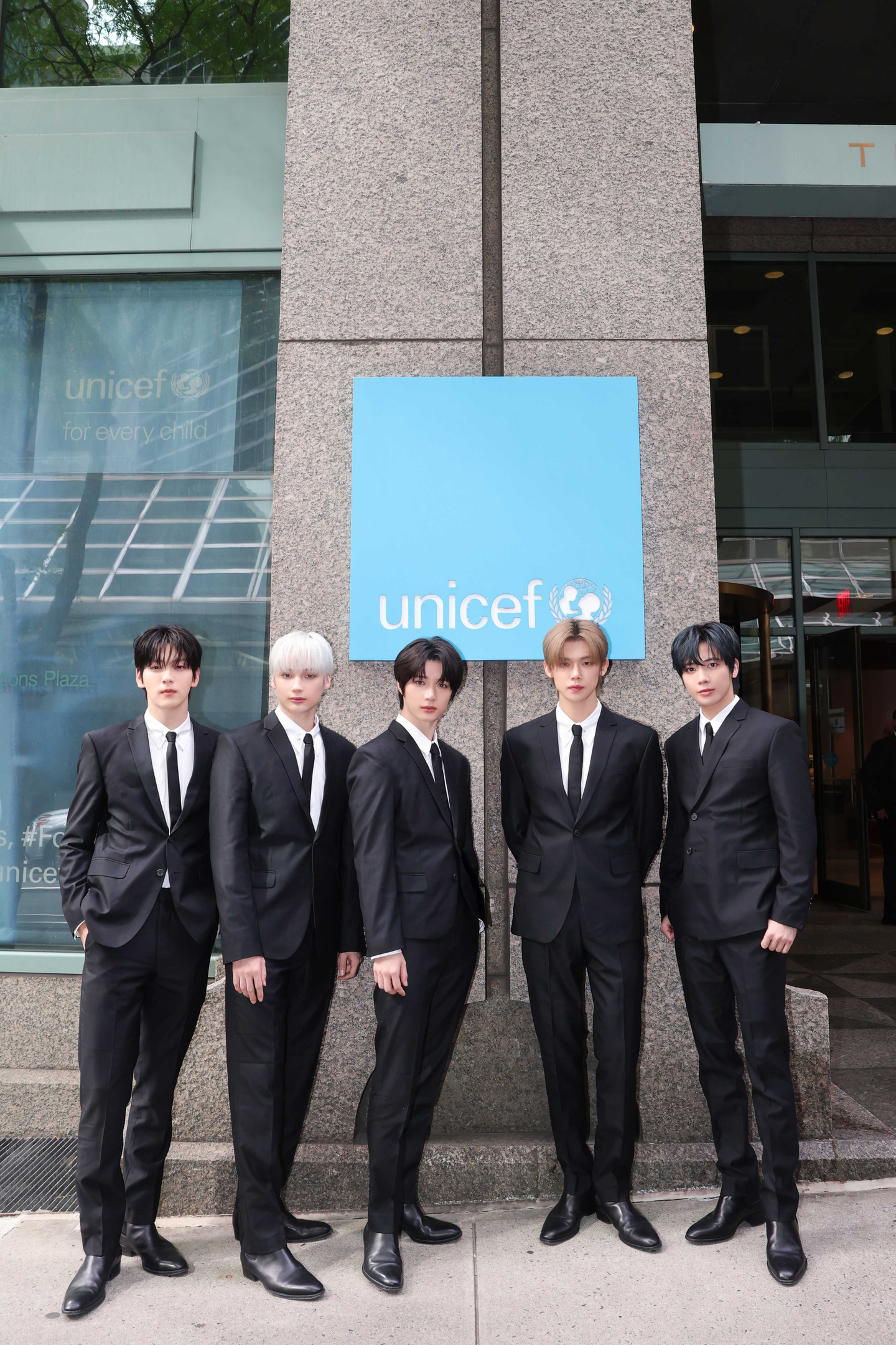 Boy band Tomorrow X Together poses during a campaign partnership event with Unicef at the organization's headquarters in New York on Sept. 30. [UNICEF]
