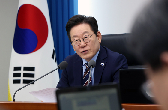President Lee Jae Myung speaks during a meeting at the presidential office in Yongsan District, central Seoul on Oct. 2. [JOINT PRESS CORPS] 