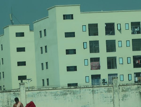 A detention facility believed to be used by Cambodian criminal groups [SCREEN CAPTURE] 