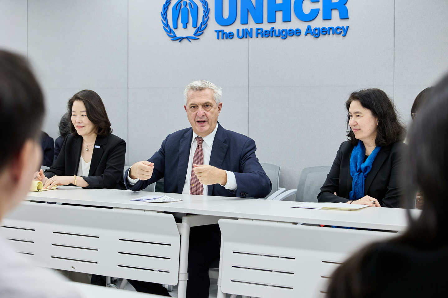 UN High Commissioner for Refugees Filippo Grandi, center, speaks at UNHCR Korea's office in Jung District, central Seoul, on Oct. 17. [UN HIGH COMMISSIONER FOR REFUGEES]