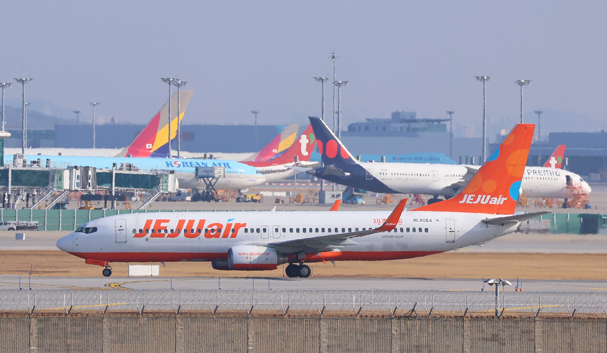 A Jeju Air aircraft takes off from a runway at Incheon International Airport in this undated photo. [YONHAP] 