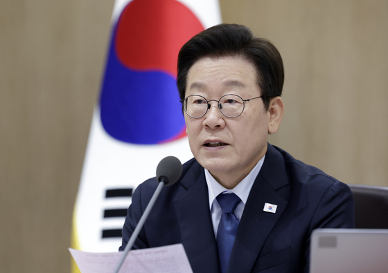 President Lee Jae Myung speaks during a Cabinet meeting at the presidential office in Seoul on Oct. 21. [JOINT PRESS CORPS] 