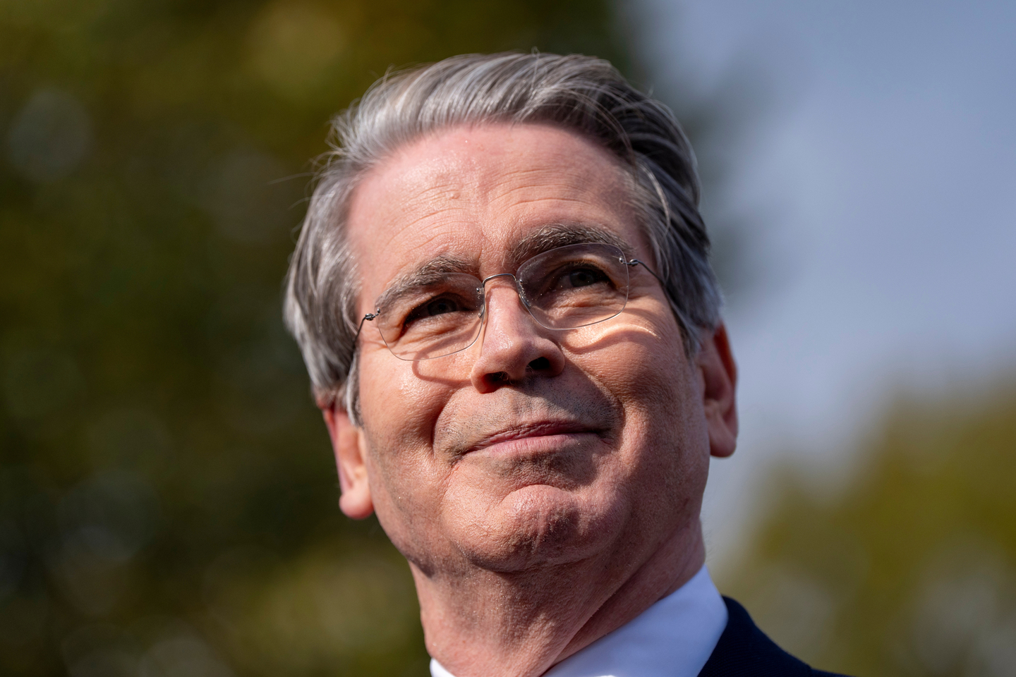U.S. Treasury Secretary Scott Bessent speaks with reporters at the White House, Oct. 22, in Washington. [AP/YONHAP]