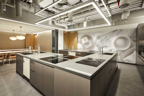Shinsegae Department Store’s flagship academy reopens on Sept. 27 after renovations. [SHINSEGAE]