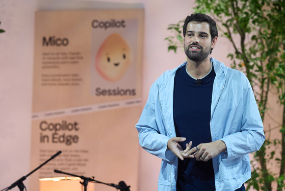 Jacob Andreou, CVP, Product and Growth, Microsoft AI, introduces Mico, short for Microsoft Integrated Companion, the new Microsoft Copilot, a memory-based AI assistant during Microsoft's Fall 2025 Copilot Sessions event on Oct. 22, in Los Angeles. [AP/YONHAP]