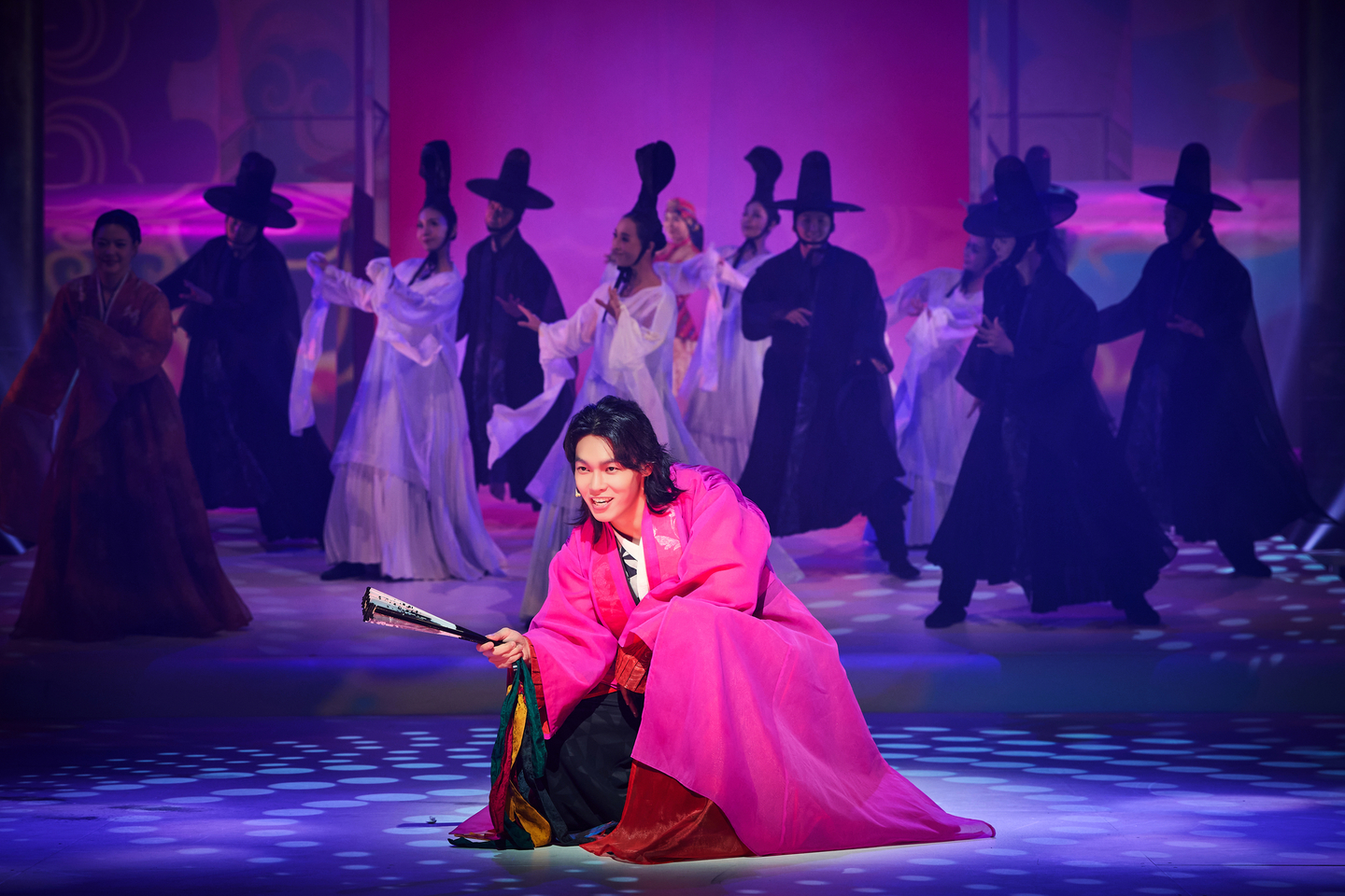 A scene from the Seoul Performing Arts Company’s musical “Jeon Woo-chi” [SEOUL PERFORMING ARTS COMPANY]