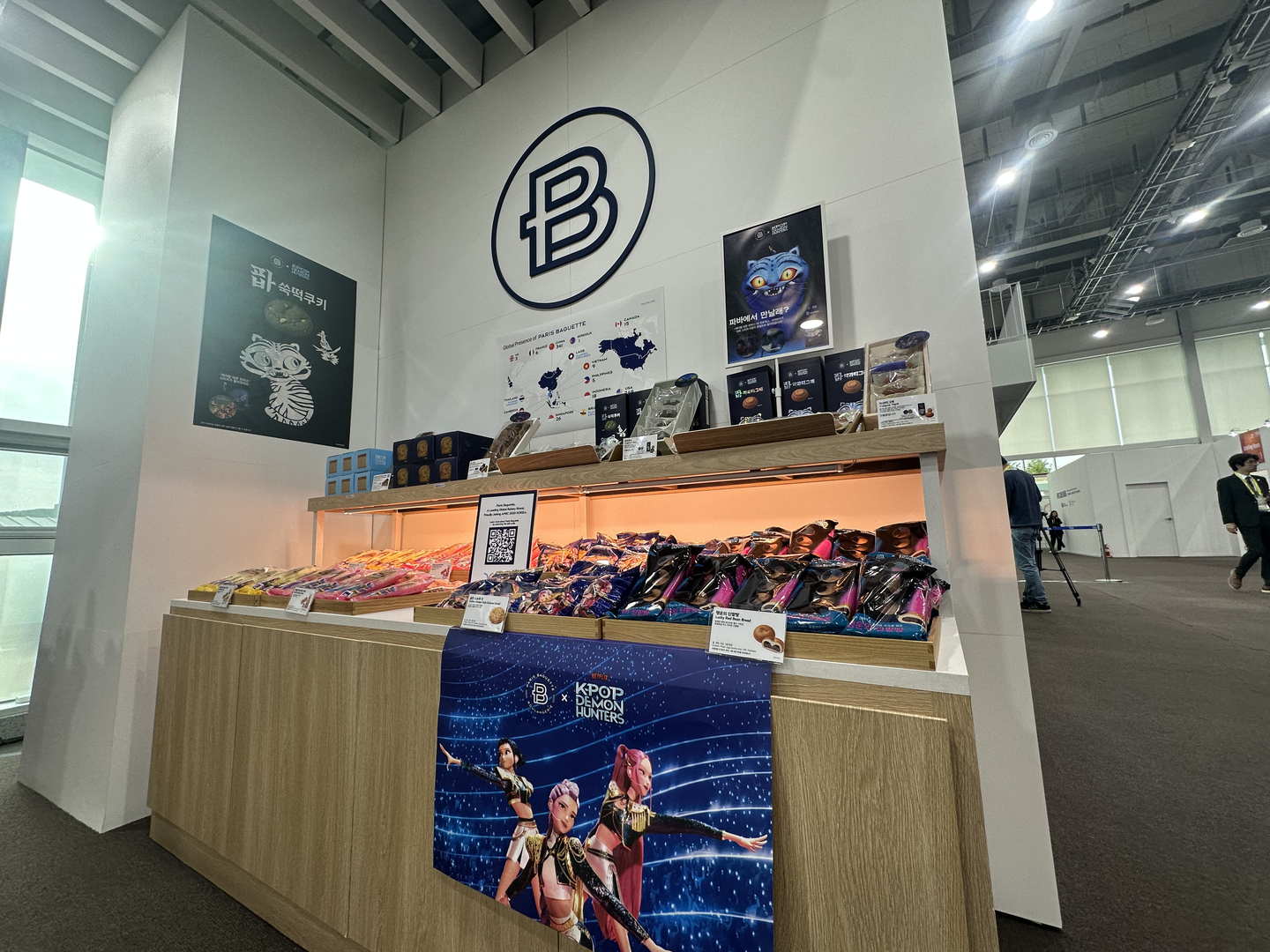 Kpop Demon Hunters–themed pastries displayed at the Paris Baguette cafeteria corner for reporters inside the APEC International Media Center in Gyeongju, North Gyeongsang [SEO JI-EUN]