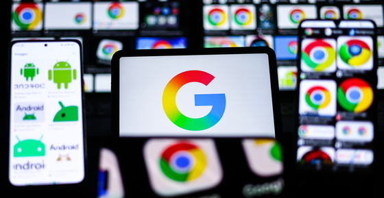 Logos of Google, Chrome and Android are seen on several displays, in Berlin, Germany on Sept. 3. [EPA/YONHAP] 