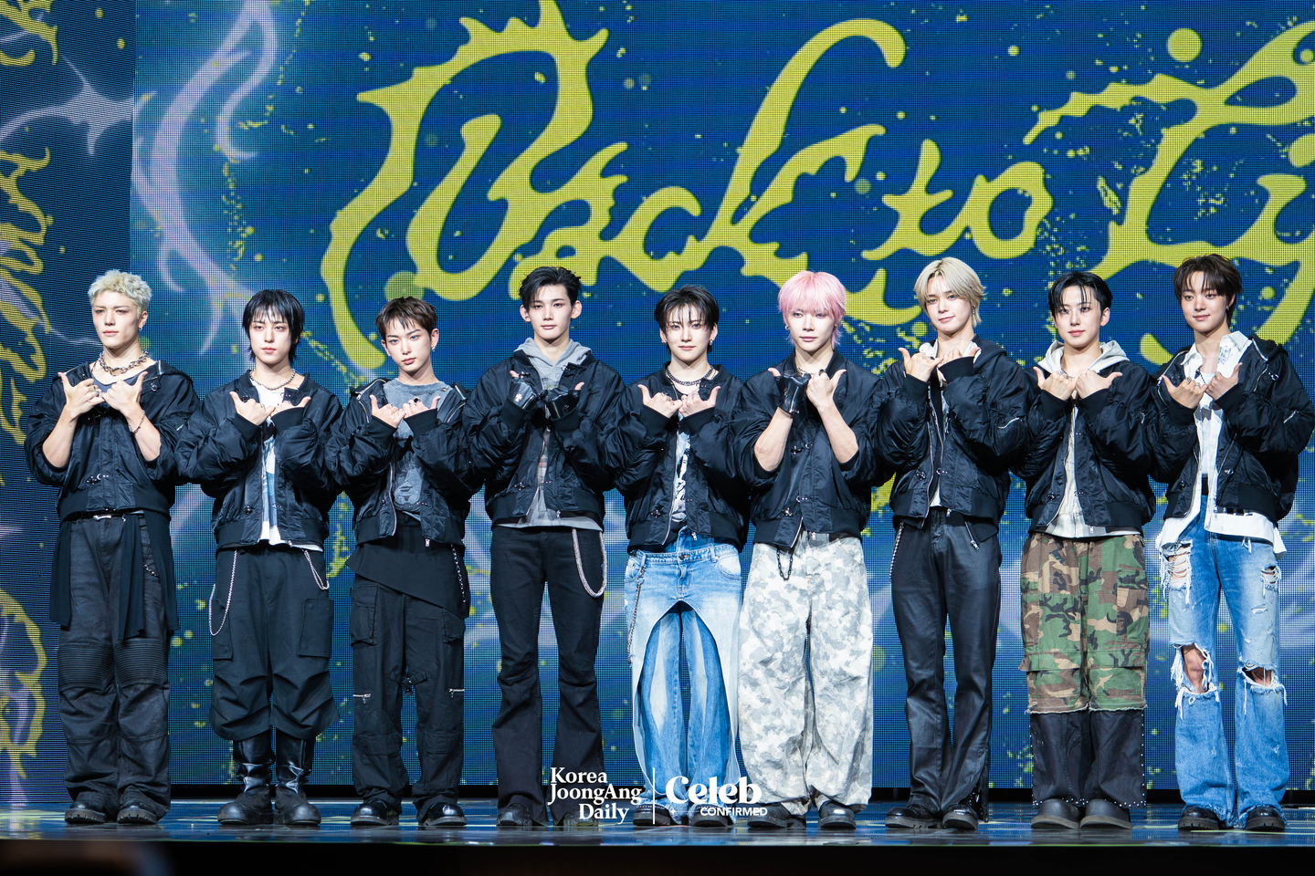Boy band &TEAM poses for photos during a showcase for the release of its EP, ″Back to Life,″ at the Blue Square in central Seoul on Oct. 28. [DANIELA GONZALEZ PEREZ]