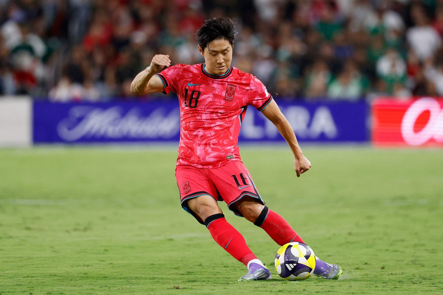 Lee Kang-in kicks the ball during the first half of the match against Mexico at GEODIS Park in Nashville on Sept. 9. [GETTY IMAGES/YONHAP]