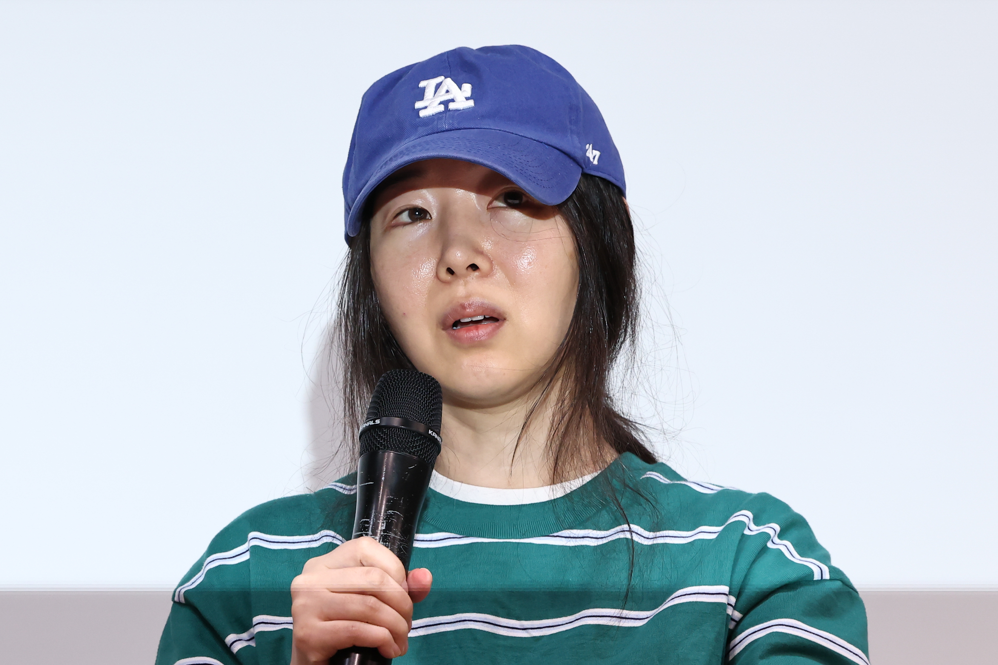 Min Hee-jin, former CEO of NewJeans' agency ADOR and the girl group's producer, at a press conference on April 25, 2024, in southern Seoul. [YONHAP]