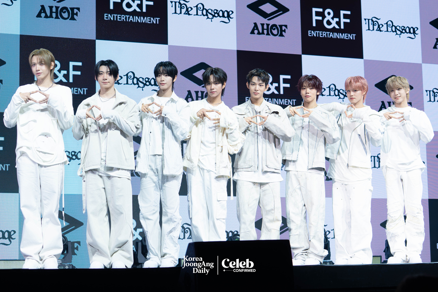 Boy band AHOF poses for photos during a showcase for the release of its second EP, “The Passage,” at Yes24 Live Hall in eastern Seoul on Nov. 4. [DANIELA GONZALEZ PEREZ]