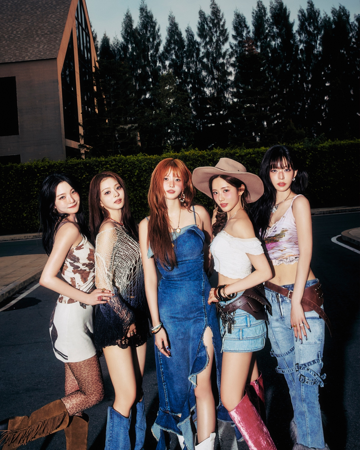 Girl group fromis_9 [ASND]