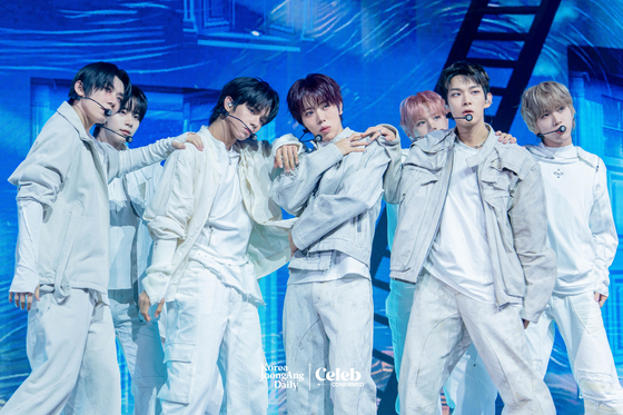 Boy band AHOF performs the lead track “Pinocchio” during a showcase for the release of its second EP, “The Passage,” at Yes24 Live Hall in eastern Seoul on Nov. 4. [DANIELA GONZALEZ PEREZ]