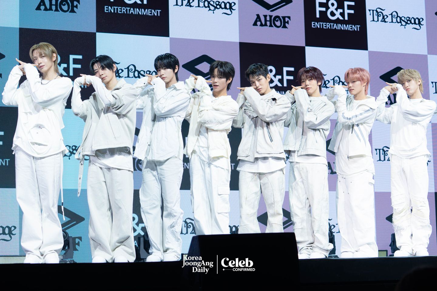 Boy band AHOF poses for photos during a showcase for the release of its second EP, “The Passage,” at Yes24 Live Hall in eastern Seoul on Nov. 4. [DANIELA GONZALEZ PEREZ]