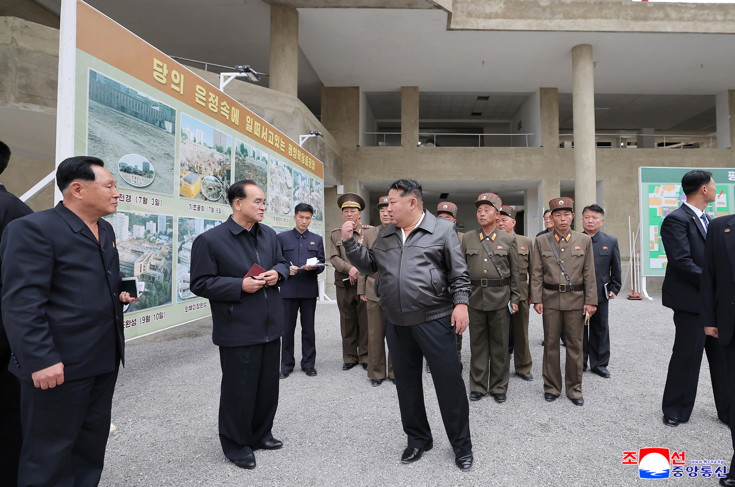 North Korean leader Kim Jong-un inspects the construction sites of a school supply factory and an educational equipment facility in Pyongyang on Nov. 4, in a photo run by the Korean Central News Agency the next day. [KCNA]