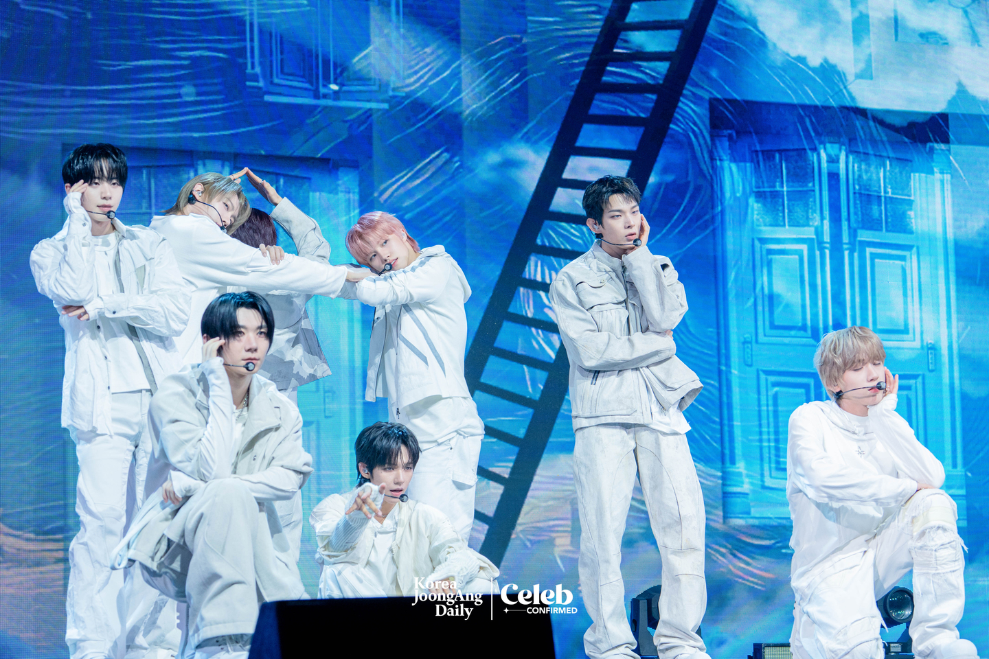 Boy band AHOF performs the lead track “Pinocchio” during a showcase for the release of its second EP, “The Passage,” at Yes24 Live Hall in eastern Seoul on Nov. 4. [DANIELA GONZALEZ PEREZ]