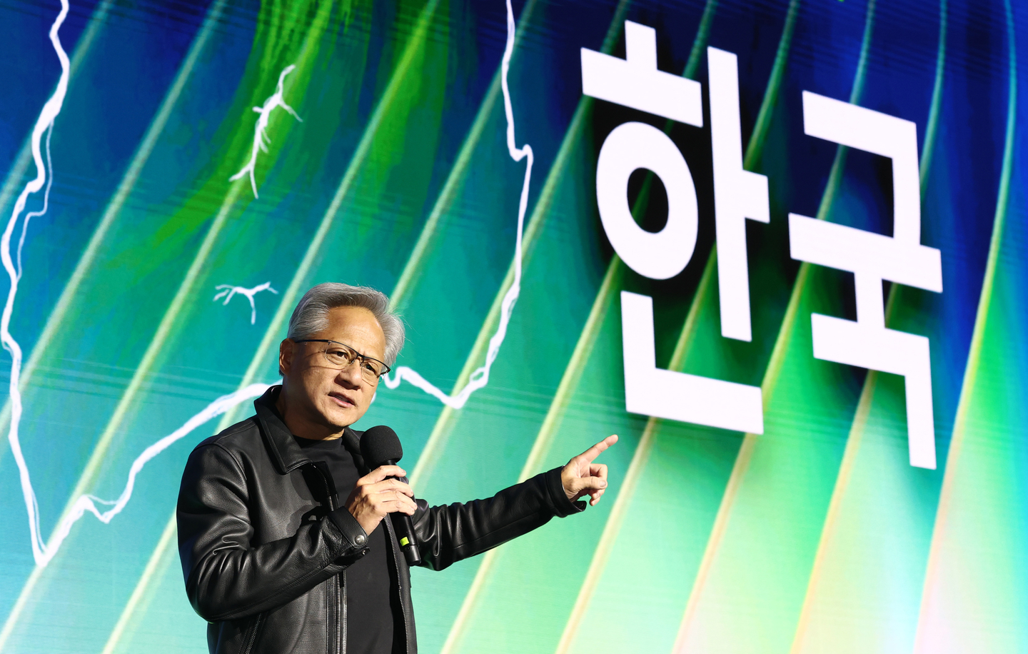 Nvidia founder and CEO Jensen Huang speaks during the GeForce Gamer Festival in southern Seoul on Oct. 30. [JOINT PRESS CORPS] 