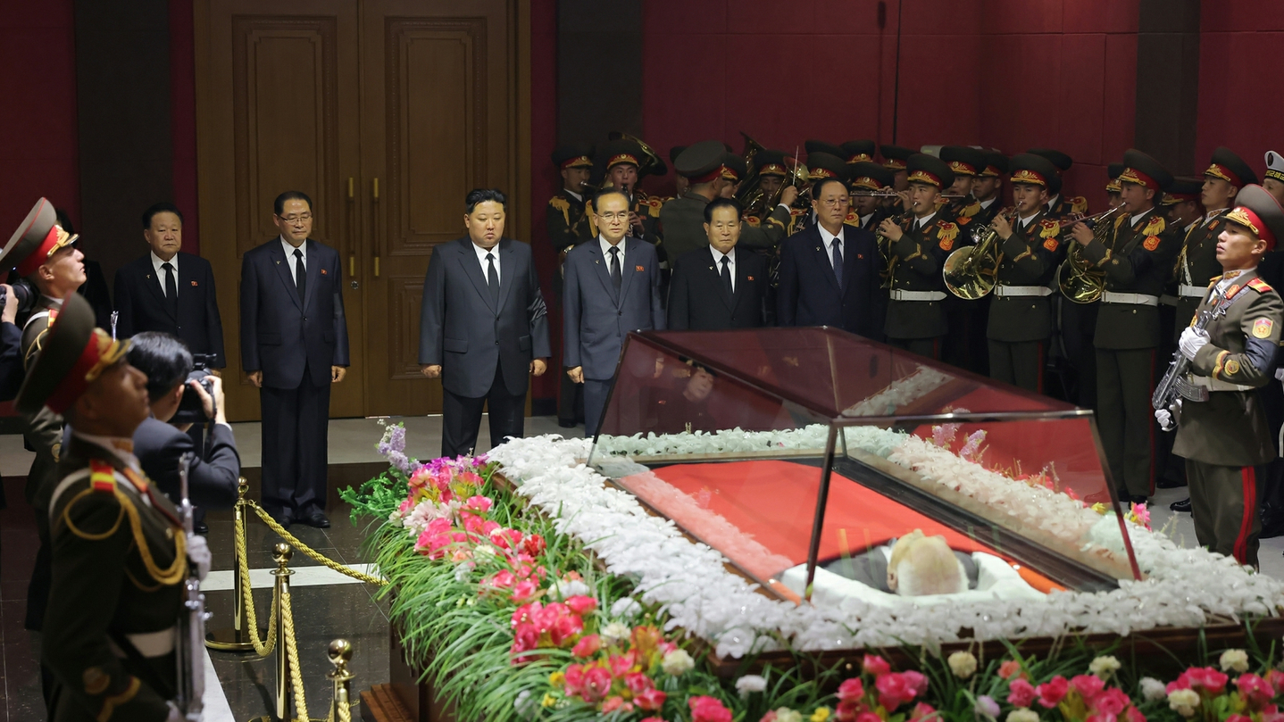 North Korea’s ruling party newspaper Rodong Sinmun reported on Nov. 4 that Kim Yong-nam, former chairman of the North's Standing Committee of the Supreme People's Assembly, had died the previous day. [RODONG SINMUN]