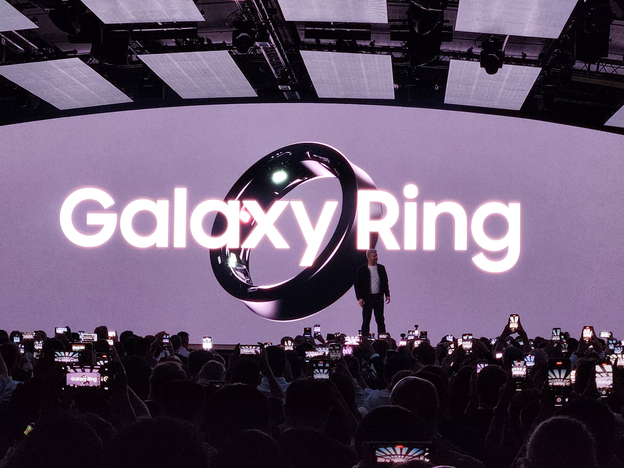 The Galaxy Ring was unveiled to the public at Galaxy Unpacked 2024 in Paris in July. [YONHAP]