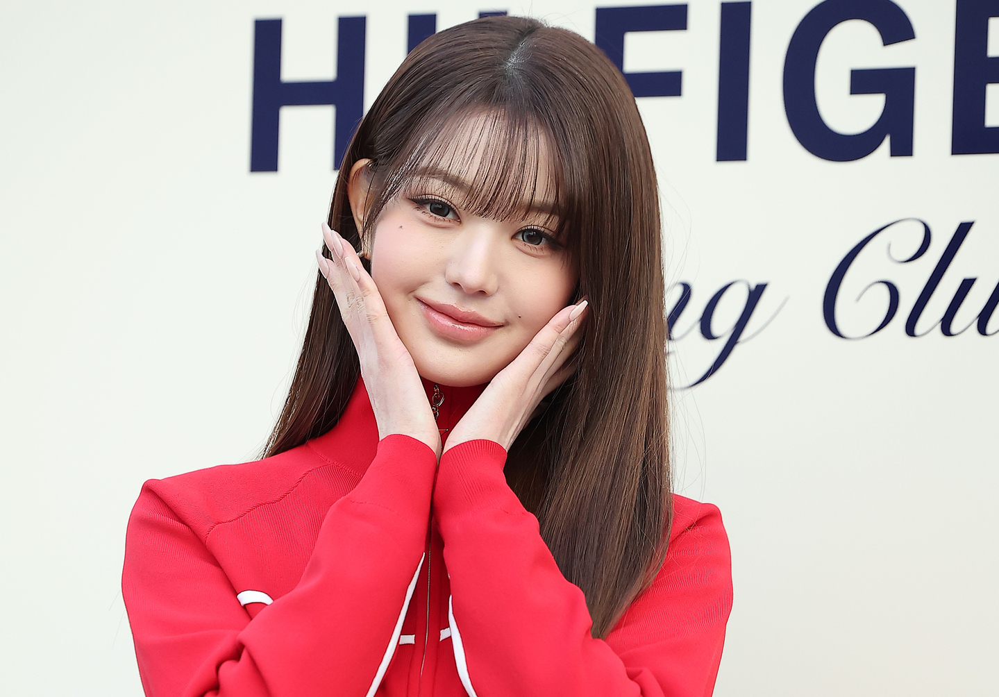 Jang Won-young of girl group IVE poses during a fashion event in Coex in Gangnam District, southern Seoul, on Oct. 28. [NEWS1]