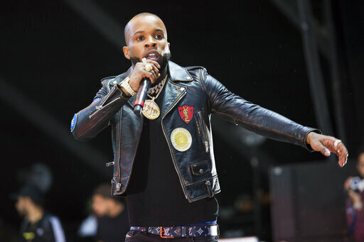 Rapper Tory Lanez performs at HOT 97 Summer Jam 2018 at MetLife Stadium in East Rutherford, New Jersey on June 10, 2018. [AP/YONHAP] 