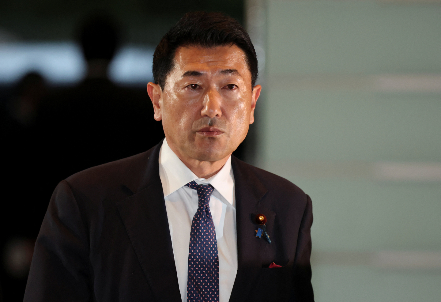Japan's Chairperson of the National Public Safety Commission Jiro Akama arrives at the prime minister's official residence in Tokyo, Japan Oct. 21. [REUTERS/YONHAP]